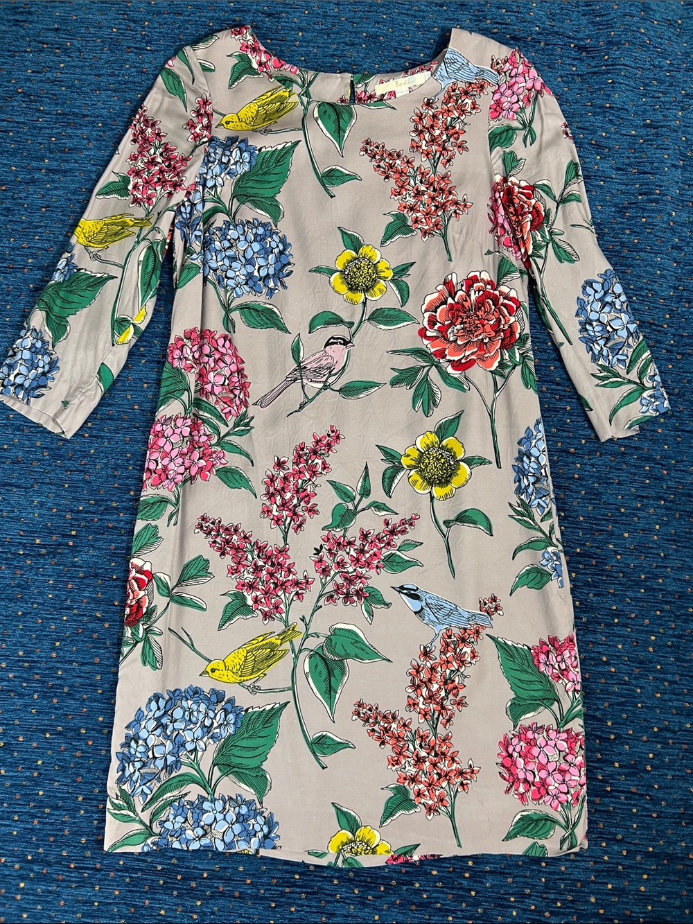 Boden size 6L Floral Bird Print Boatneck grey silk-blend Dress